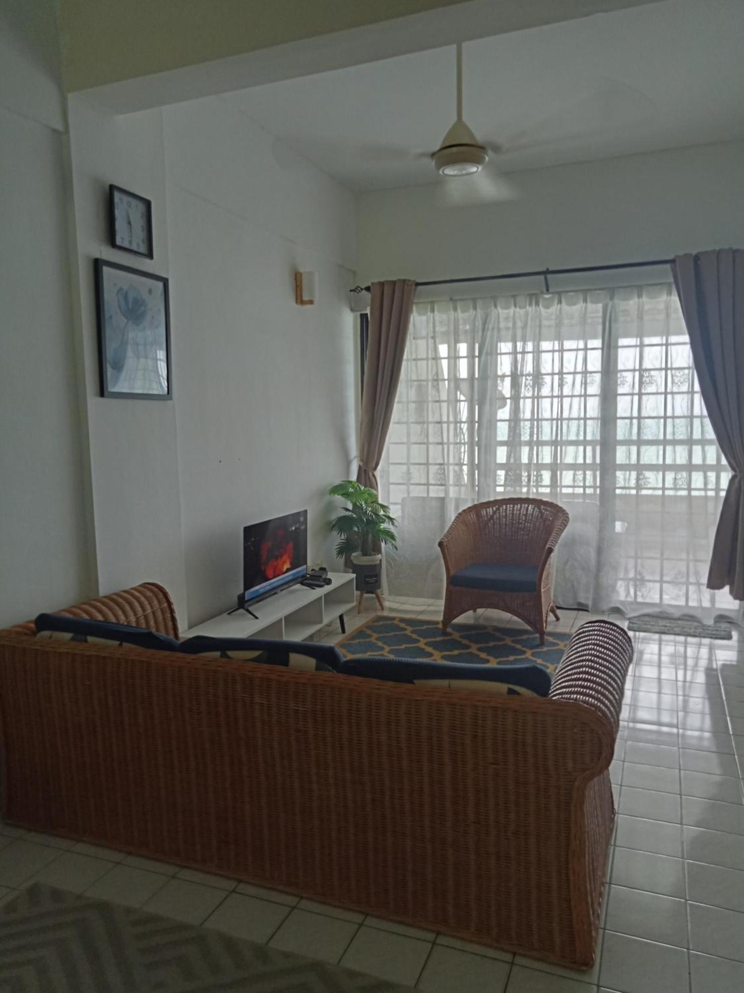 Lestari Seaview Homestay 波德申 客房 照片